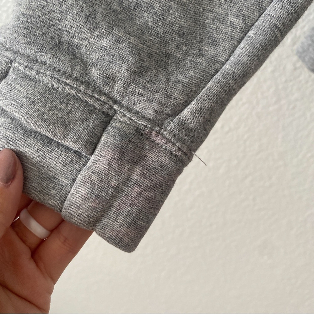 Nike Club Fleece Crew Sweatshirt Gray Size XL - Picture 6 of 12